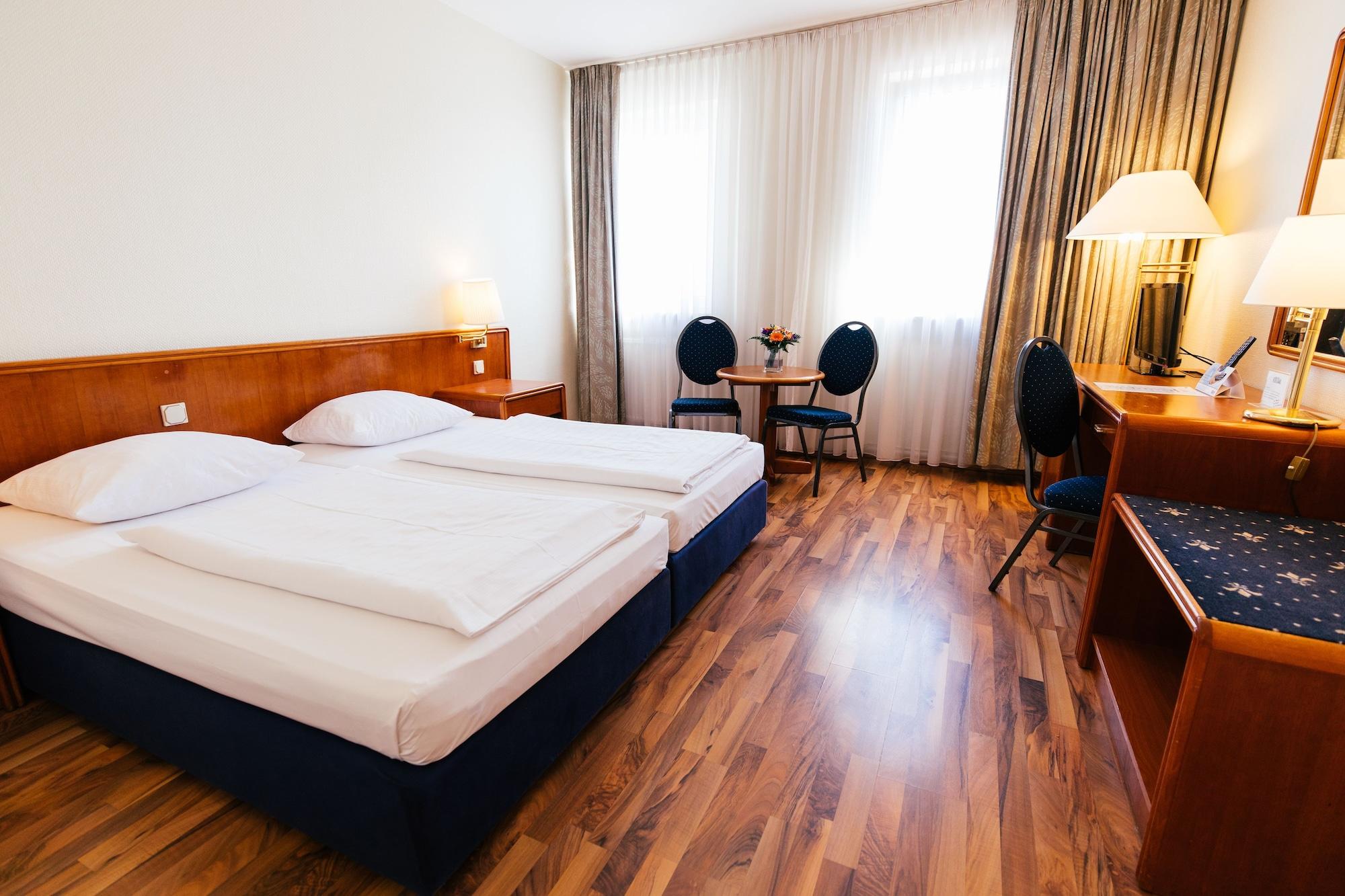 Hotel Excelsior - Central Station Frankfurt am Main Luaran gambar