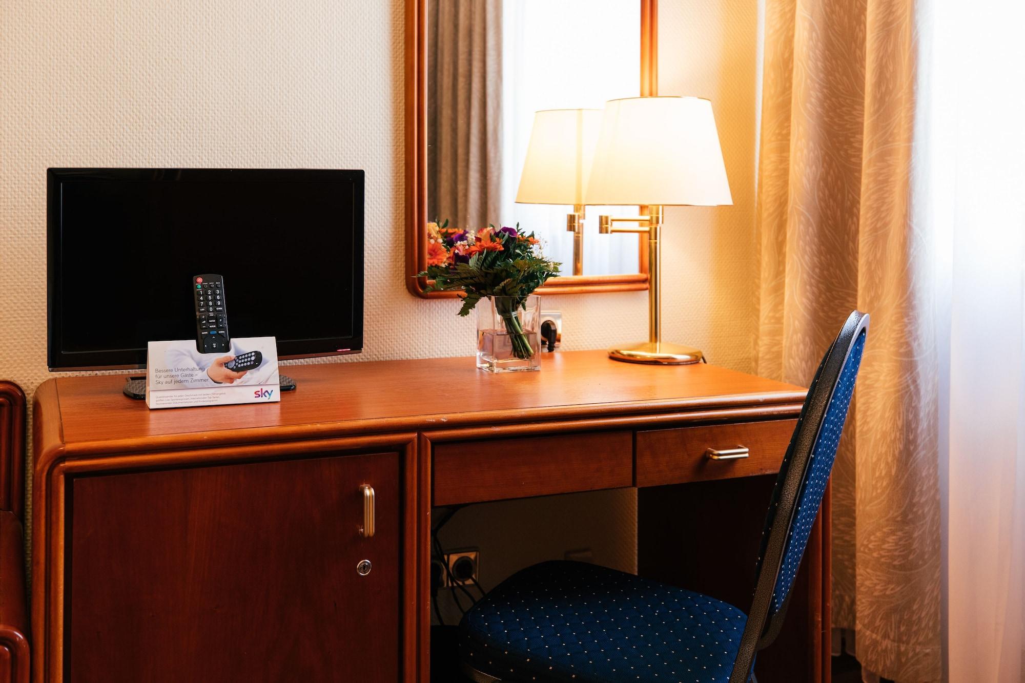 Hotel Excelsior - Central Station Frankfurt am Main Luaran gambar