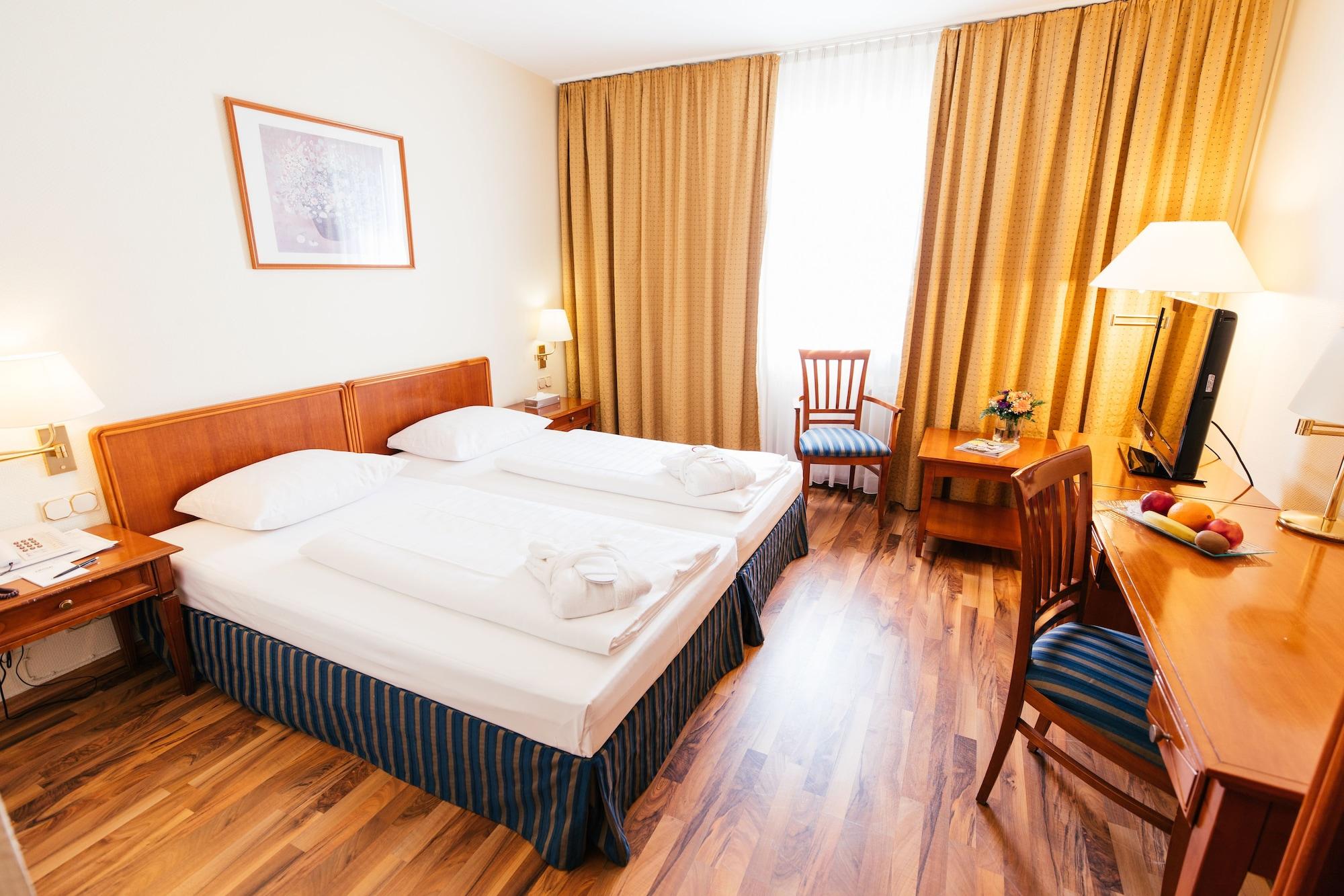 Hotel Excelsior - Central Station Frankfurt am Main Luaran gambar