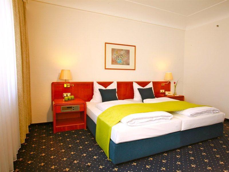 Hotel Excelsior - Central Station Frankfurt am Main Luaran gambar